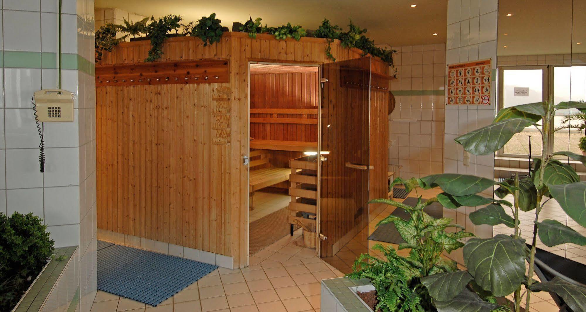 Victor'S Residenz-Hotel Saarlouis Ngoại thất bức ảnh