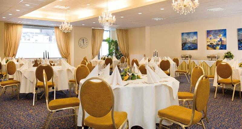 Victor'S Residenz-Hotel Saarlouis Ngoại thất bức ảnh